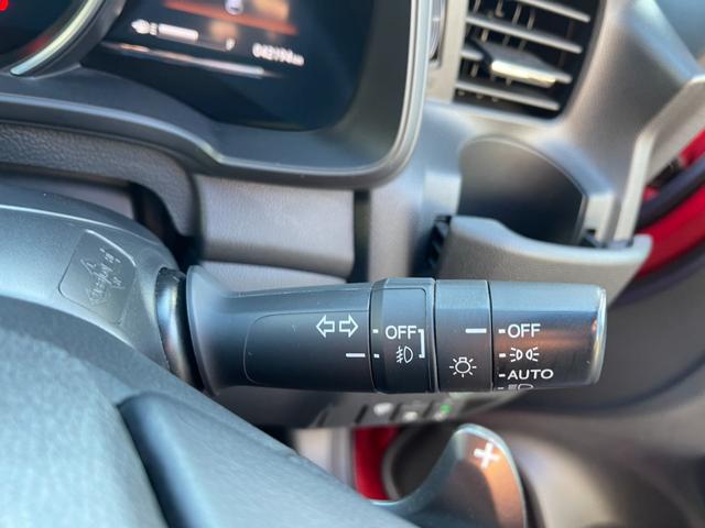 フィットハイブリッド Ｓホンダセンシング　Ｈｏｎｄａ純正フルセグＮＡＶＩ・ＨｏｎｄａＳＥＮＳＩＮＧ・ＬＥＤヘッドライトドラレコ・アルミホイール　スマ－トキ－　ナビＴＶ　アクティブクルーズコントロール　パワーウインドウ　ドライブレコーダ　ＡＡＣ（14枚目）