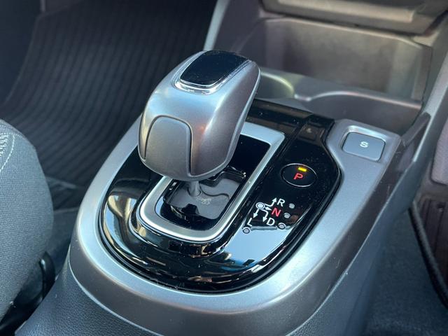 フィットハイブリッド Ｓホンダセンシング　Ｈｏｎｄａ純正フルセグＮＡＶＩ・ＨｏｎｄａＳＥＮＳＩＮＧ・ＬＥＤヘッドライトドラレコ・アルミホイール　スマ－トキ－　ナビＴＶ　アクティブクルーズコントロール　パワーウインドウ　ドライブレコーダ　ＡＡＣ（22枚目）