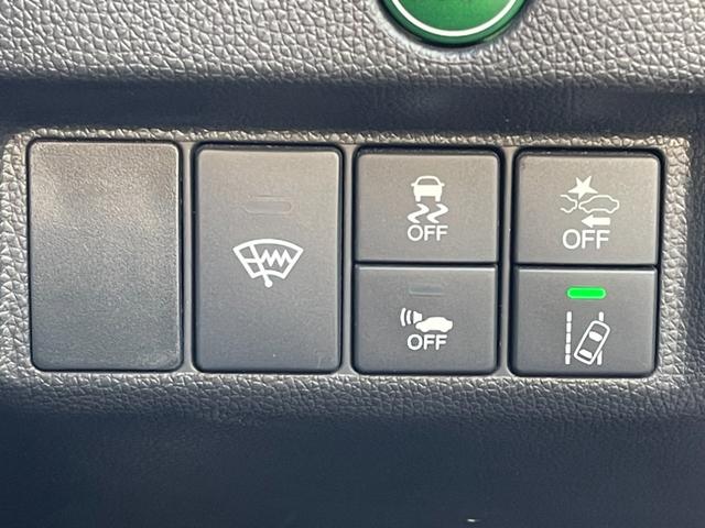 フィットハイブリッド Ｓホンダセンシング　Ｈｏｎｄａ純正フルセグＮＡＶＩ・ＨｏｎｄａＳＥＮＳＩＮＧ・ＬＥＤヘッドライトドラレコ・アルミホイール　スマ－トキ－　ナビＴＶ　アクティブクルーズコントロール　パワーウインドウ　ドライブレコーダ　ＡＡＣ（25枚目）