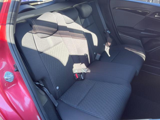 フィットハイブリッド Ｓホンダセンシング　Ｈｏｎｄａ純正フルセグＮＡＶＩ・ＨｏｎｄａＳＥＮＳＩＮＧ・ＬＥＤヘッドライトドラレコ・アルミホイール　スマ－トキ－　ナビＴＶ　アクティブクルーズコントロール　パワーウインドウ　ドライブレコーダ　ＡＡＣ（29枚目）