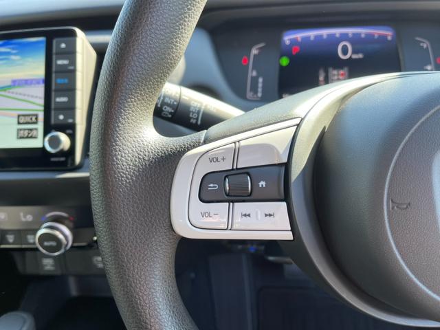 フィット ホーム　Ｈｏｎｄａ純正フルセグＮＡＶＩ・ＨｏｎｄａＳＥＮＳＩＮＧ・ＬＥＤヘッドライトＨｏｎｄａＣＯＮＮＥＣＴ・前後ドラレコ・ＥＴＣ　リアカメ　ＬＥＤライト　フルセグＴＶ　エアバッグ　スマ－トキ－　ＥＴＣ車載器（12枚目）