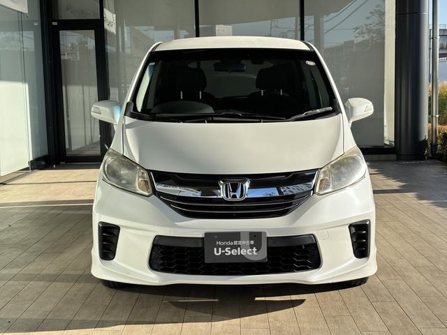 フリード Gジャストセレクション 社外フルセグNAVI・ETC・HIDヘッドライト Bモニター スマトキー 地上デジタルTV 助手席エアバッグ AUTOエアコン パワステ ナビTV 両側スライド片側電動 運転席エアバッグ PW ABS(2枚目)