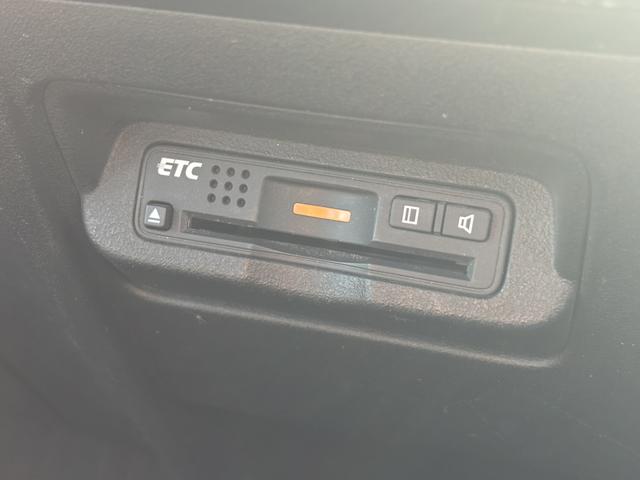 フリード Gジャストセレクション 社外フルセグNAVI・ETC・HIDヘッドライト Bモニター スマトキー 地上デジタルTV 助手席エアバッグ AUTOエアコン パワステ ナビTV 両側スライド片側電動 運転席エアバッグ PW ABS(19枚目)