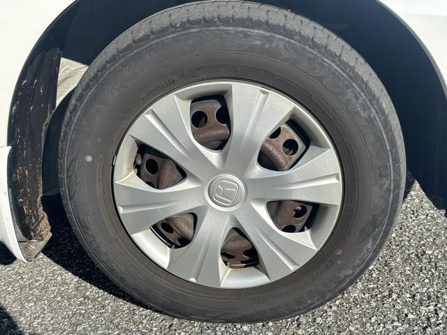 フリード Gジャストセレクション 社外フルセグNAVI・ETC・HIDヘッドライト Bモニター スマトキー 地上デジタルTV 助手席エアバッグ AUTOエアコン パワステ ナビTV 両側スライド片側電動 運転席エアバッグ PW ABS(27枚目)