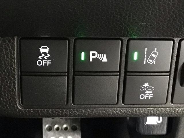 N-ONE RS LED・メモリナビ・CD・バックカメラ・純正AW・シートヒーター・ETC サイドカーテンエアバック クリアランスソナー 横滑り防止機能 インテリキー ETC付き AAC オートクルーズコントロール(9枚目)