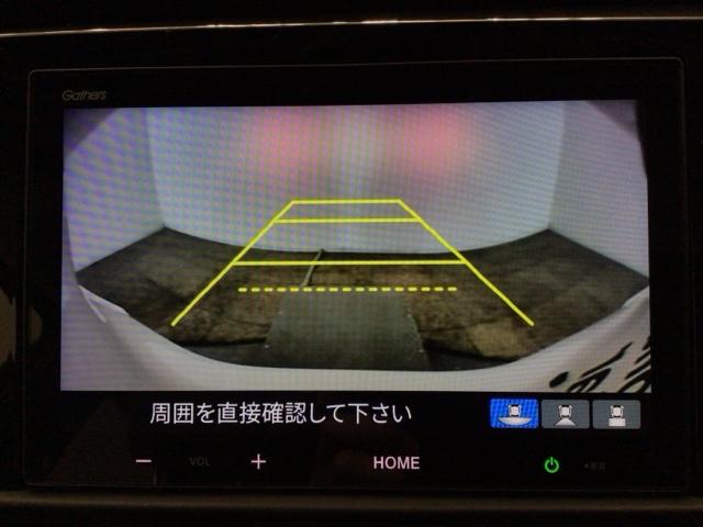 フィット ｅ：ＨＥＶホーム　レンタＵＰ・ＬＥＤ・ディスプレイオーディオ・バックカメラ・ホンダＣＯＮＮＥＣＴ　前後誤発進抑制機能　クリソナ　助手席エアバッグ　運転席エアバッグ　ＬＥＤライト　ＵＳＢ接続　ＡＢＳ　サイドエアバッグ（6枚目）