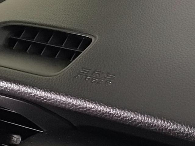 フィット ｅ：ＨＥＶホーム　レンタＵＰ・ＬＥＤ・ディスプレイオーディオ・バックカメラ・ホンダＣＯＮＮＥＣＴ　前後誤発進抑制機能　クリソナ　助手席エアバッグ　運転席エアバッグ　ＬＥＤライト　ＵＳＢ接続　ＡＢＳ　サイドエアバッグ（24枚目）