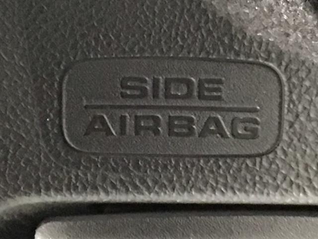 フィット ｅ：ＨＥＶホーム　レンタＵＰ・ＬＥＤ・ディスプレイオーディオ・バックカメラ・ホンダＣＯＮＮＥＣＴ　前後誤発進抑制機能　クリソナ　助手席エアバッグ　運転席エアバッグ　ＬＥＤライト　ＵＳＢ接続　ＡＢＳ　サイドエアバッグ（26枚目）