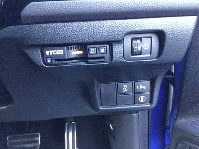 �z���_�������i�߂鑍����i���S�����̃Z���V���O���ځI�@�Փ˂�ΐ��݂͂����Ȃǂ̊댯���\������鎞�A�Z���T�[���x���B�q���[�}���G���[�����x��i�Z�p���⊮���Ă���܂��B