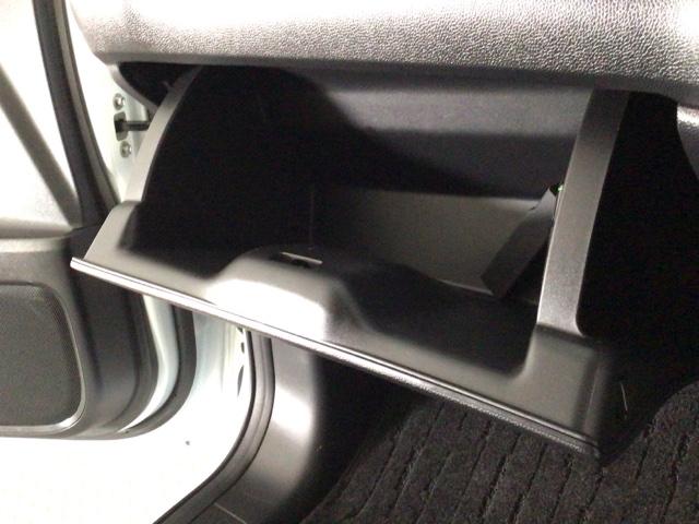 ���X�ł̔̔��ԗ��́A�Ԍ������͂������A�Ԍ��c����̎ԗ��ł��_����������������I��点�Ă��炨�q�l�ֈ����n���v���܂��̂ŁA���S���Ă��w�����������܂���