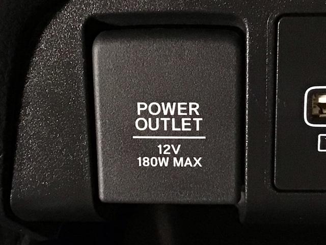 フィット ｅ：ＨＥＶホーム　レンタＵＰ・ＬＥＤ・ホンダＣＯＮＮＥＣＴ・メモリナビ・バックカメラ・ＥＴＣ　前後誤発進抑制機能　クリソナ　助手席エアバッグ　運転席エアバッグ　ＬＥＤライト　ＵＳＢ接続　ＡＢＳ　サイドエアバッグ　ＶＳＡ（20枚目）