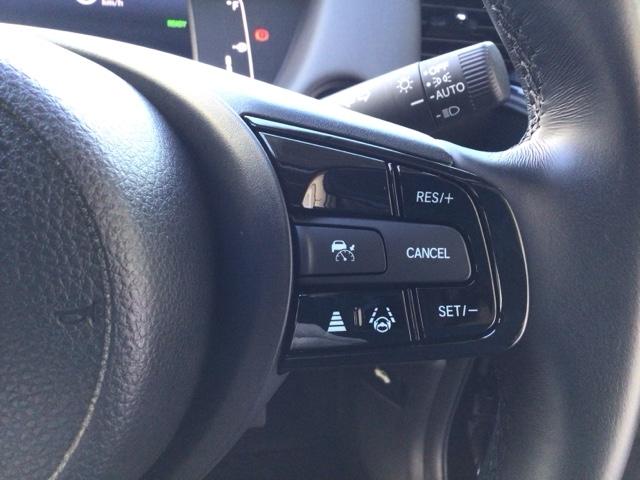 �y�A�_�v�e�B�u�E�N���[�Y�E�R���g���[���z�\�ߐݒ肵���ԑ����ŃN���}�������I�ɉ������B�O���ԂƂ̓K�؂ȎԊԋ������ێ����Ȃ���Ǐ]���s���A�������H�ł̃h���C�o�[�̔�J���y�����Ă����������@�\�t��