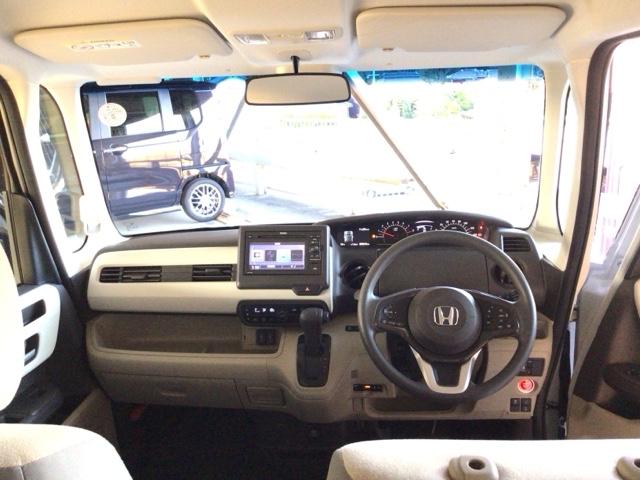 Ｎ－ＢＯＸ Ｇ・Ｌホンダセンシング　ＬＥＤ・ワンセグ・ＣＤ・バックカメラ・片側電動ドア・ＥＣＯスイッチ・ＥＴＣ　レーダブレーキ　カーテンエアバック　ＥＳＣ　キーフリーシステム　ＬＥＤライト　バックＭ　スマートキー　クルコン　エアコン（4枚目）