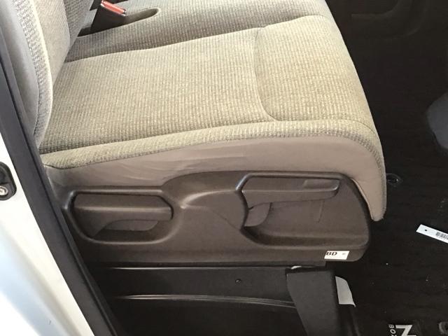 Ｎ－ＢＯＸ Ｌ　ＬＥＤ・フルセグ・メモリナビ・ＤＶＤ・ＣＤ・バックカメラ・シートヒーター　衝突回避支援ブレーキ　クリソナ　ＰＷ　パワステ　Ｓヒーター　スマ－トキ－　Ｂカメ　地デジＴＶ　ナビ＆ＴＶ　サイドエアバック（25枚目）