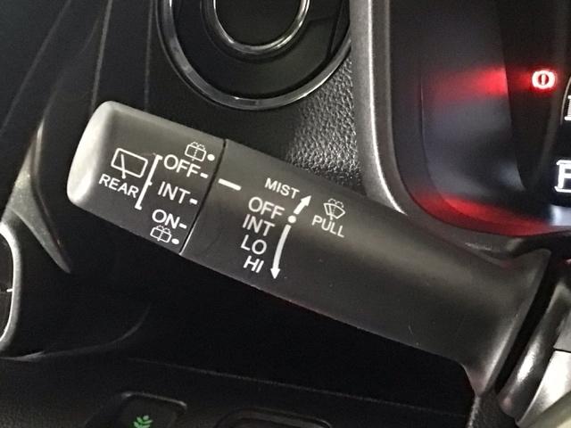 N-WGNカスタム L LED・フルセグ・メモリナビ・バックカメラ・純正AW・シートヒーター・ETC キーレス カーテンエアバッグ LEDヘッド VSA Rカメラ ETC車載器 コーナーセンサー 衝突被害軽減ブレーキ USB(16枚目)