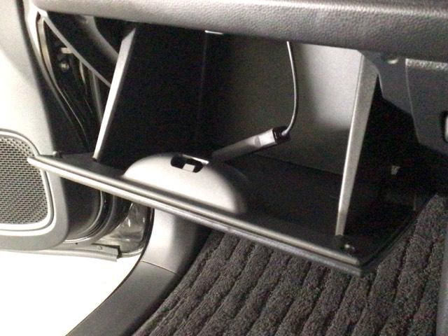 N-WGNカスタム L LED・フルセグ・メモリナビ・バックカメラ・純正AW・シートヒーター・ETC キーレス カーテンエアバッグ LEDヘッド VSA Rカメラ ETC車載器 コーナーセンサー 衝突被害軽減ブレーキ USB(22枚目)