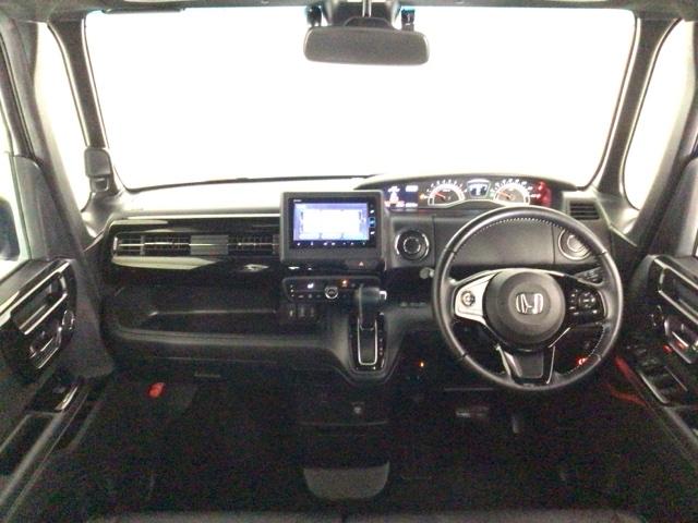 N-BOXカスタム Lターボ LED・フルセグ・メモリナビ・バックカメラ・純正AW・シートヒーター・ETC 地デジチューナー 衝突軽減ブレーキサポート LEDヘッドライ ターボエンジン PS カーテンエアバック エアバック USB(4枚目)