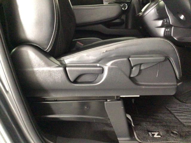 N-BOXカスタム Lターボ LED・フルセグ・メモリナビ・バックカメラ・純正AW・シートヒーター・ETC 地デジチューナー 衝突軽減ブレーキサポート LEDヘッドライ ターボエンジン PS カーテンエアバック エアバック USB(40枚目)