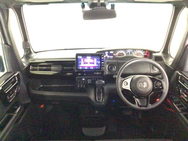 N-BOXカスタム L LED・フルセグ・メモリナビ・バックカメラ・純正AW・シートヒーター・ETC Pソナー サイドエアバッグ ナビTV ベンチシート キーフリーシステム LEDライト リアカメ クルーズコントロール AC(4枚目)