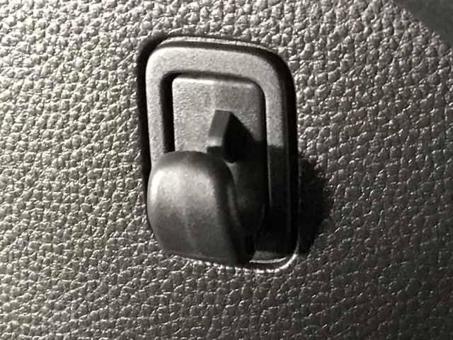 N-BOXカスタム L LED・フルセグ・メモリナビ・バックカメラ・純正AW・シートヒーター・ETC Pソナー サイドエアバッグ ナビTV ベンチシート キーフリーシステム LEDライト リアカメ クルーズコントロール AC(23枚目)