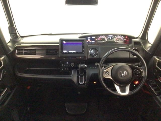 N-BOXカスタム G・EXターボホンダセンシング LED・メモリナビ・CD・バックカメラ・純正AW・シートヒーター・ETC Rカメ 前席シートヒーター クルコン サイドエアバッグ タ-ボ LEDヘットライト USB接続 横滑り防止 パワーステアリング(3枚目)