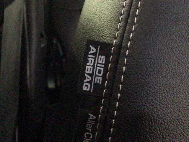 N-BOXカスタム G・EXターボホンダセンシング LED・メモリナビ・CD・バックカメラ・純正AW・シートヒーター・ETC Rカメ 前席シートヒーター クルコン サイドエアバッグ タ-ボ LEDヘットライト USB接続 横滑り防止 パワーステアリング(26枚目)