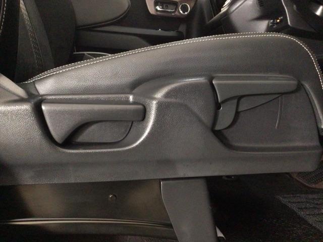 N-BOXカスタム G・EXターボホンダセンシング LED・メモリナビ・CD・バックカメラ・純正AW・シートヒーター・ETC Rカメ 前席シートヒーター クルコン サイドエアバッグ タ-ボ LEDヘットライト USB接続 横滑り防止 パワーステアリング(34枚目)