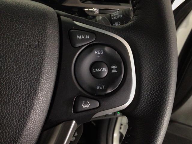 �y�A�_�v�e�B�u�E�N���[�Y�E�R���g���[���z�\�ߐݒ肵���ԑ����ŃN���}�������I�ɉ������B�O���ԂƂ̓K�؂ȎԊԋ������ێ����Ȃ���Ǐ]���s���A�������H�ł̃h���C�o�[�̔�J���y�����Ă����������@�\�t��