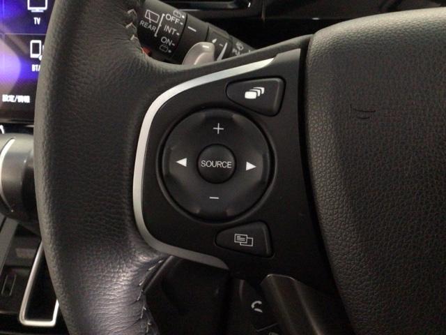 �X�e�A�����O�����R���́A�^�]���ł��ȒP�ɉ��ʒ�����`�����l���ύX���ł��܂��I�킫���^�]�h�~�ɂ��Ȃ���̂ň��S�ł���