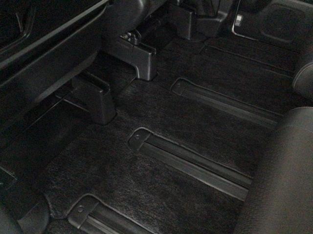 �f�ڂ���Ă���ʐ^�ȊO�����Ă݂����A�Ԃ̏�Ԃ��ڂ������������ȂǁA���C�y�ɂ��₢���킹���������I