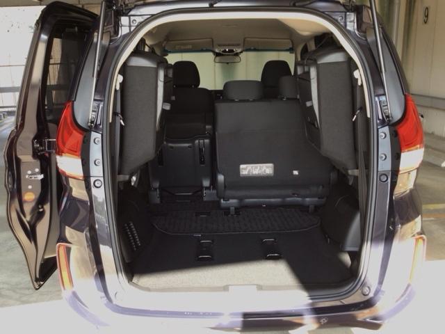 �R��V�[�g�𒵂ˏグ��ƁA�傫�ȉו����ς݂��߂܂��I�g������������ł��ˁ�