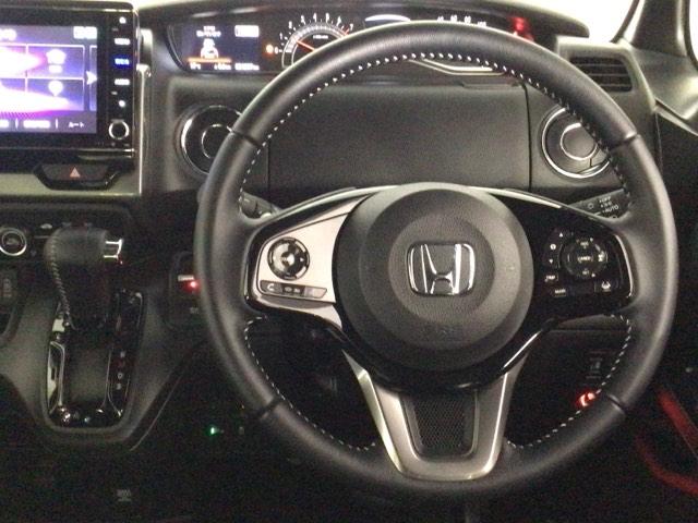 Ｎ－ＢＯＸカスタム Ｌターボスタイル＋ブラック　ＬＥＤ・フルセグ・メモリナビ・バックカメラ・純正ＡＷ・両側電動ドア・ＥＴＣ　ベンチＳ　ターボエンジン　コーナーセンサ　スマ－トキ－　エアバック　横滑り防止機能　ナビ＆ＴＶ　サイドカーテンエアバック（13枚目）