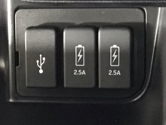 Ｎ－ＢＯＸカスタム Ｌターボスタイル＋ブラック　ＬＥＤ・フルセグ・メモリナビ・バックカメラ・純正ＡＷ・両側電動ドア・ＥＴＣ　ベンチＳ　ターボエンジン　コーナーセンサ　スマ－トキ－　エアバック　横滑り防止機能　ナビ＆ＴＶ　サイドカーテンエアバック（25枚目）