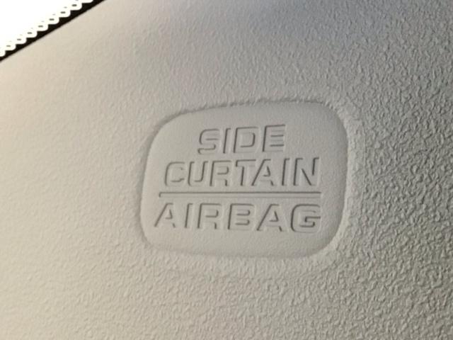 フィット ホーム２０周年特別仕様車メゾン　ＬＥＤ・ホンダＣＯＮＮＥＣＴ・メモリナビ・バックカメラ・シートヒーター・ＥＴＣ　Ｒカメ　セキュリティーアラーム　スマートキーシステム　ＬＥＤヘッドランプ　フルセグ　衝突被害軽減システム　ＵＳＢ接続（26枚目）