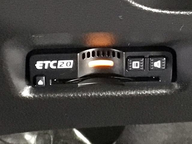 フィット ホーム２０周年特別仕様車メゾン　ＬＥＤ・ホンダＣＯＮＮＥＣＴ・メモリナビ・バックカメラ・シートヒーター・ＥＴＣ　Ｒカメ　セキュリティーアラーム　スマートキーシステム　ＬＥＤヘッドランプ　フルセグ　衝突被害軽減システム　ＵＳＢ接続（29枚目）