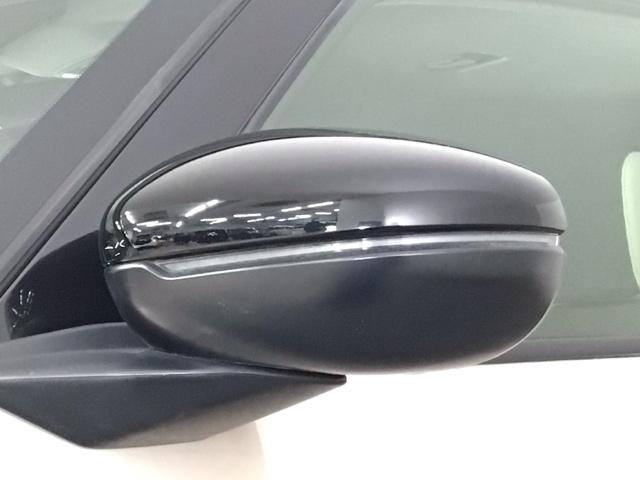 フィット ホーム２０周年特別仕様車メゾン　ＬＥＤ・ホンダＣＯＮＮＥＣＴ・メモリナビ・バックカメラ・シートヒーター・ＥＴＣ　Ｒカメ　セキュリティーアラーム　スマートキーシステム　ＬＥＤヘッドランプ　フルセグ　衝突被害軽減システム　ＵＳＢ接続（48枚目）