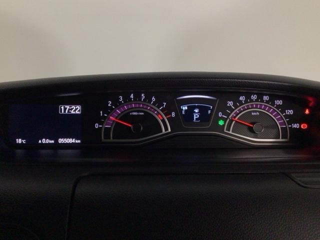 Ｎ－ＢＯＸカスタム Ｇ・Ｌホンダセンシング　ＬＥＤ・フルセグ・メモリナビ・バックカメラ・純正ＡＷ・片側電動ドア・ＥＴＣ　地デジＴＶ　助手席エアバッグ　キーレス　セキュリティーアラーム　スマ－トキ－　リアカメラ　ナビＴＶ　前車追従機能　ＵＳＢ（13枚目）