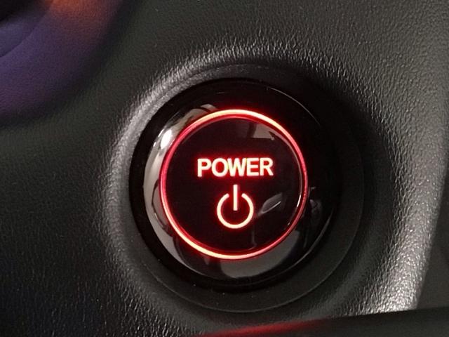 フィット ｅ：ＨＥＶホーム　ＬＥＤ・フルセグ・メモリナビ・バックカメラ・純正ＡＷ・ホンダＣＯＮＮＥＣＴ　前後誤発進抑制機能　クリソナ　助手席エアバッグ　運転席エアバッグ　ＬＥＤライト　ＵＳＢ接続　ＡＢＳ　サイドエアバッグ　ＶＳＡ（16枚目）