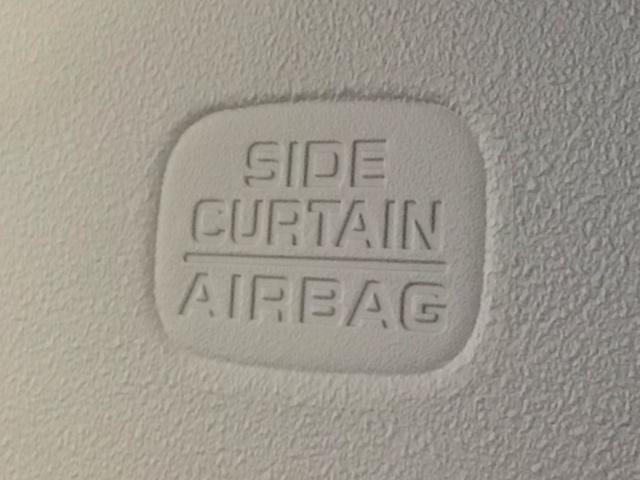 フィット ｅ：ＨＥＶホーム　ＬＥＤ・フルセグ・メモリナビ・バックカメラ・純正ＡＷ・ホンダＣＯＮＮＥＣＴ　前後誤発進抑制機能　クリソナ　助手席エアバッグ　運転席エアバッグ　ＬＥＤライト　ＵＳＢ接続　ＡＢＳ　サイドエアバッグ　ＶＳＡ（27枚目）