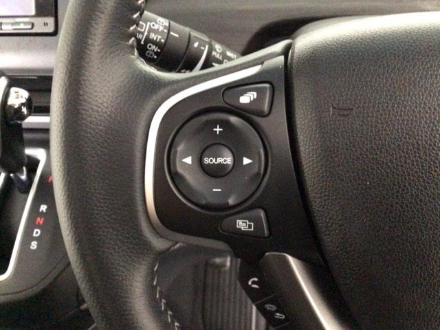 �X�e�A�����O�����R���́A�^�]���ł��ȒP�ɉ��ʒ�����`�����l���ύX���ł��܂��I�킫���^�]�h�~�ɂ��Ȃ���̂ň��S�ł���