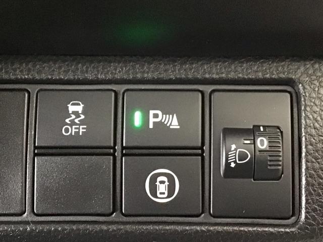 �y��Q���Z���T�[�z�Z���T�[�����ӂ̏�Q�������m�B���ƃf�B�X�v���[�\���ŏ�Q���Ƃ̋��������m�点���A�h���C�o�[�ɒ��ӂ𑣂��܂��I