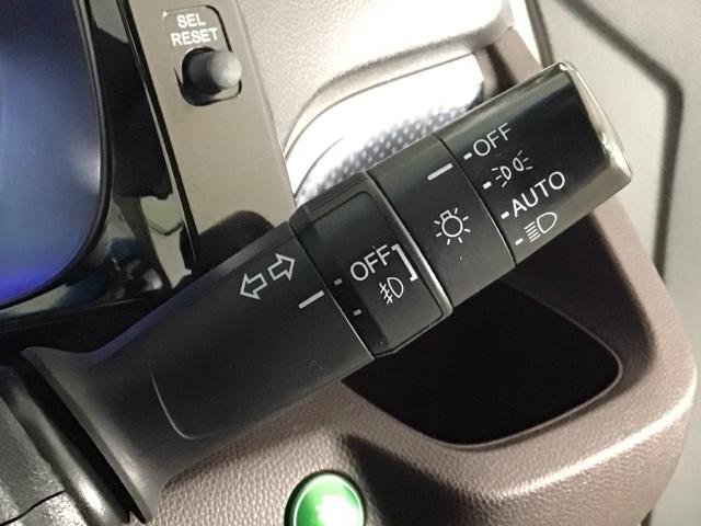 Ｎ－ＷＧＮカスタム Ｇ・Ａパッケージ　ＨＩＤ・フルセグ・メモリナビ・ＣＤ・バックカメラ・純正ＡＷ・ＥＴＣ　追突被害軽減ブレーキ　フロントベンチシート　Ｒカメ　ＡＵＴＯエアコン　地デジ　助手席エアバック　ＡＢＳ　パワーウィンドウ　横滑り防止（16枚目）