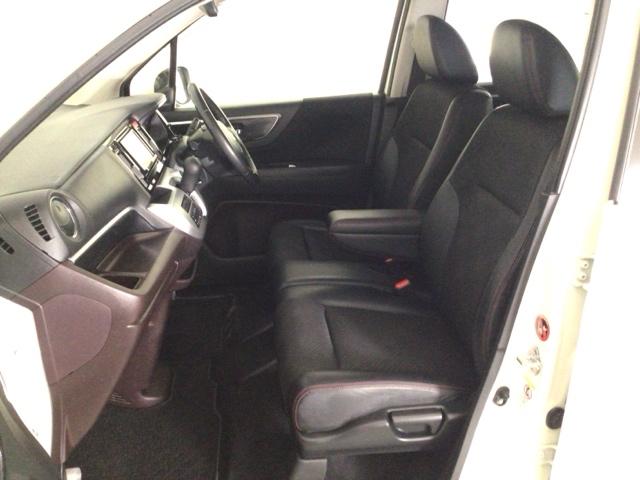 Ｎ－ＷＧＮカスタム Ｇ・Ａパッケージ　ＨＩＤ・フルセグ・メモリナビ・ＣＤ・バックカメラ・純正ＡＷ・ＥＴＣ　追突被害軽減ブレーキ　フロントベンチシート　Ｒカメ　ＡＵＴＯエアコン　地デジ　助手席エアバック　ＡＢＳ　パワーウィンドウ　横滑り防止（32枚目）