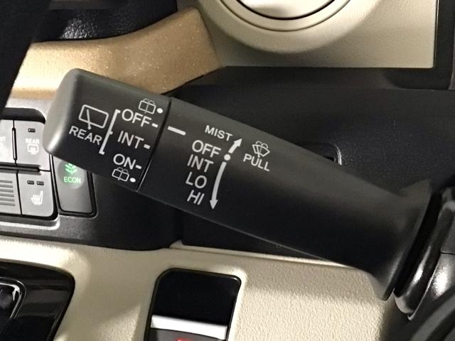 Ｎ－ＢＯＸ ベースグレード　デモカーＵＰ・ＬＥＤ・フルセグ・ホンダＣＯＮＮＥＣＴ・シートヒーター・ＥＴＣ　衝突軽減システム　スマートキ－　カーテンエアバック　イモビライザー　横滑り防止　オートクルーズ　ＬＥＤヘッドライト　地デジ（18枚目）