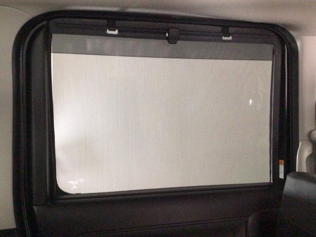 スペーシアカスタム ハイブリッドＸＳターボ　ＨＩＤ・Ｂｌｕｅｔｏｏｔｈ・シートヒーター・純正ＡＷ・両側電動スライドドア　両自動ドア　前後誤発進抑制機能　ＡＣ　リアコーナーセンサー　スマートキー付　ターボモデル　ＥＳＣ　クルコン　サイドエアバック（28枚目）