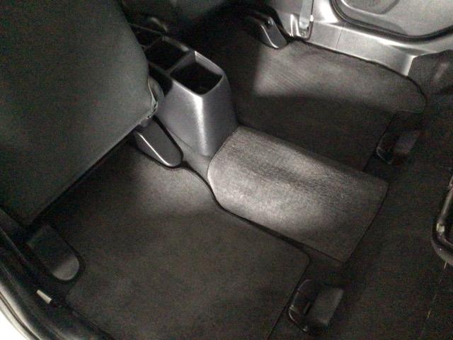 �f�ڂ���Ă���ʐ^�ȊO�����Ă݂����A�Ԃ̏�Ԃ��ڂ������������ȂǁA���C�y�ɂ��₢���킹���������I