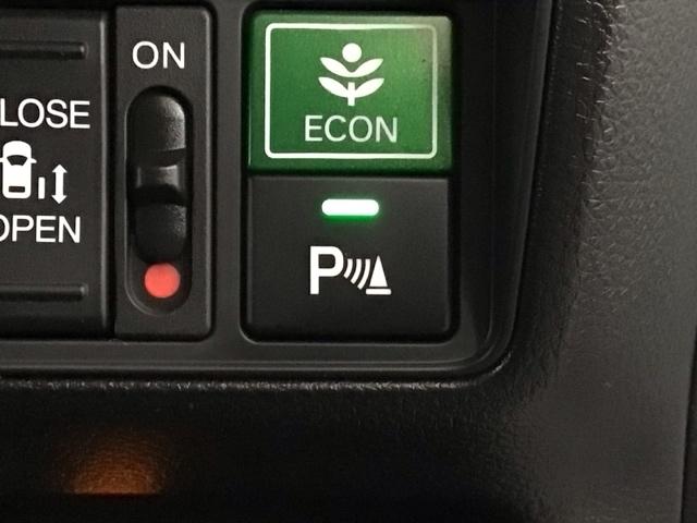 オデッセイハイブリッド e:HEVアブソルート LED・フルセグ・メモリナビ・バックカメラ・純正AW・両側電動ドア・ETC サイドカーテンエアバック 衝突被害軽減ブレーキ LEDヘッドランプ クリアランスソナー 両電動ドア USB DVD(10枚目)