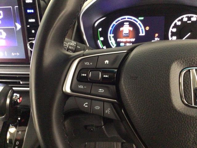 オデッセイハイブリッド e:HEVアブソルート LED・フルセグ・メモリナビ・バックカメラ・純正AW・両側電動ドア・ETC サイドカーテンエアバック 衝突被害軽減ブレーキ LEDヘッドランプ クリアランスソナー 両電動ドア USB DVD(15枚目)