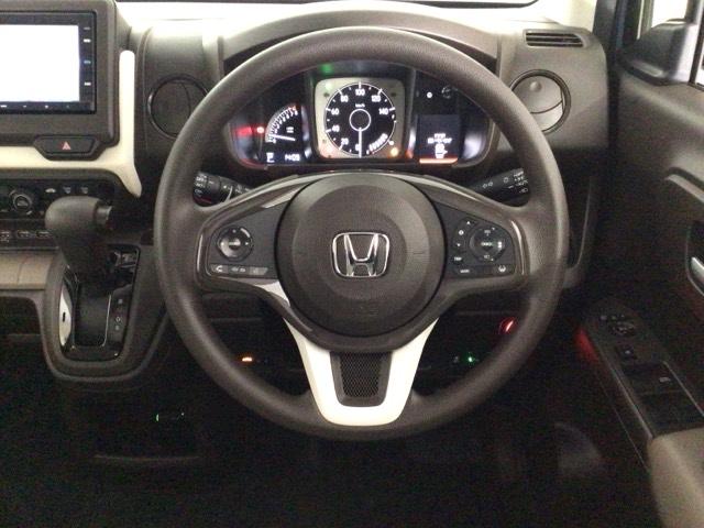 �y�n���h���z�^�]�ɂ������l�X�ȑ�������S�ɍs����悤�Ɏ��_�ړ������Ȃ����쐫�ɔz�����ꂽ�X�C�b�`�ނ��Ïk���ꂽ�R�b�N�s�b�g�ł��B