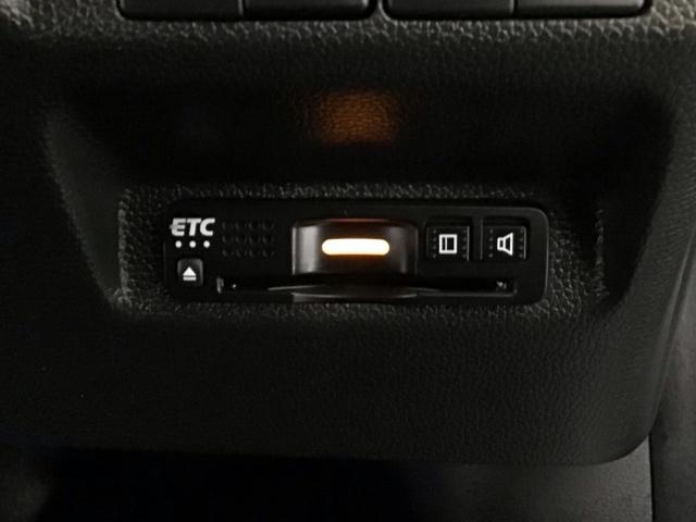 フリード クロスター・ホンダセンシング　ＬＥＤ・フルセグ・メモリナビ・後席モニター・純正ＡＷ・シートヒーター・ＥＴＣ　両ＰＳＤ　地デジ　エアバック　Ｉストップ　ＶＳＡ　リヤカメラ　３列シート　ＤＶＤ再生　ウォークスルー　イモビライザー（27枚目）